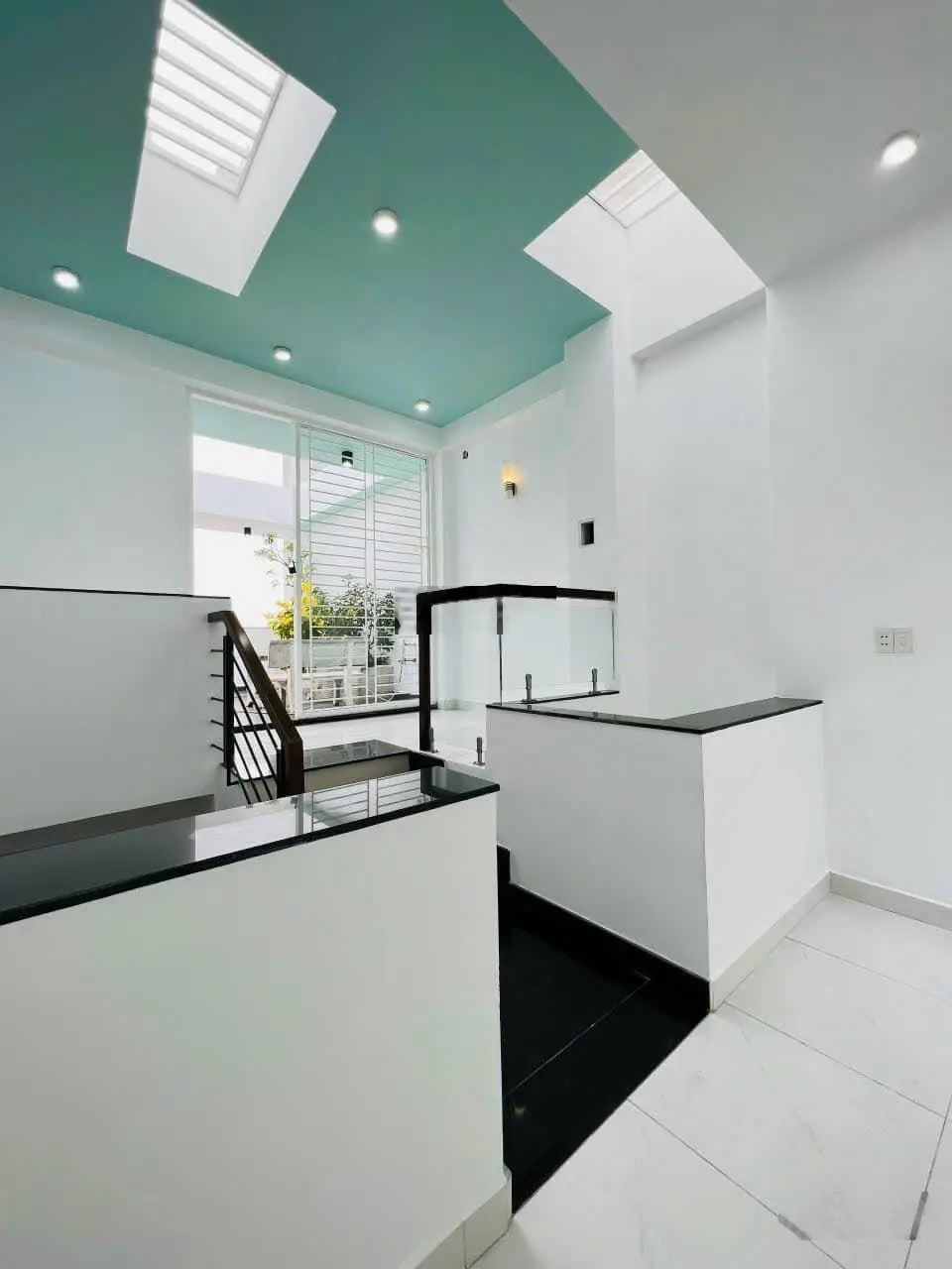 Định cư đi Mỹ bán gấp nhà 52m2 đường Lê Lai P3 Quận Gò Vấp. Có thể xem nhà ngay
