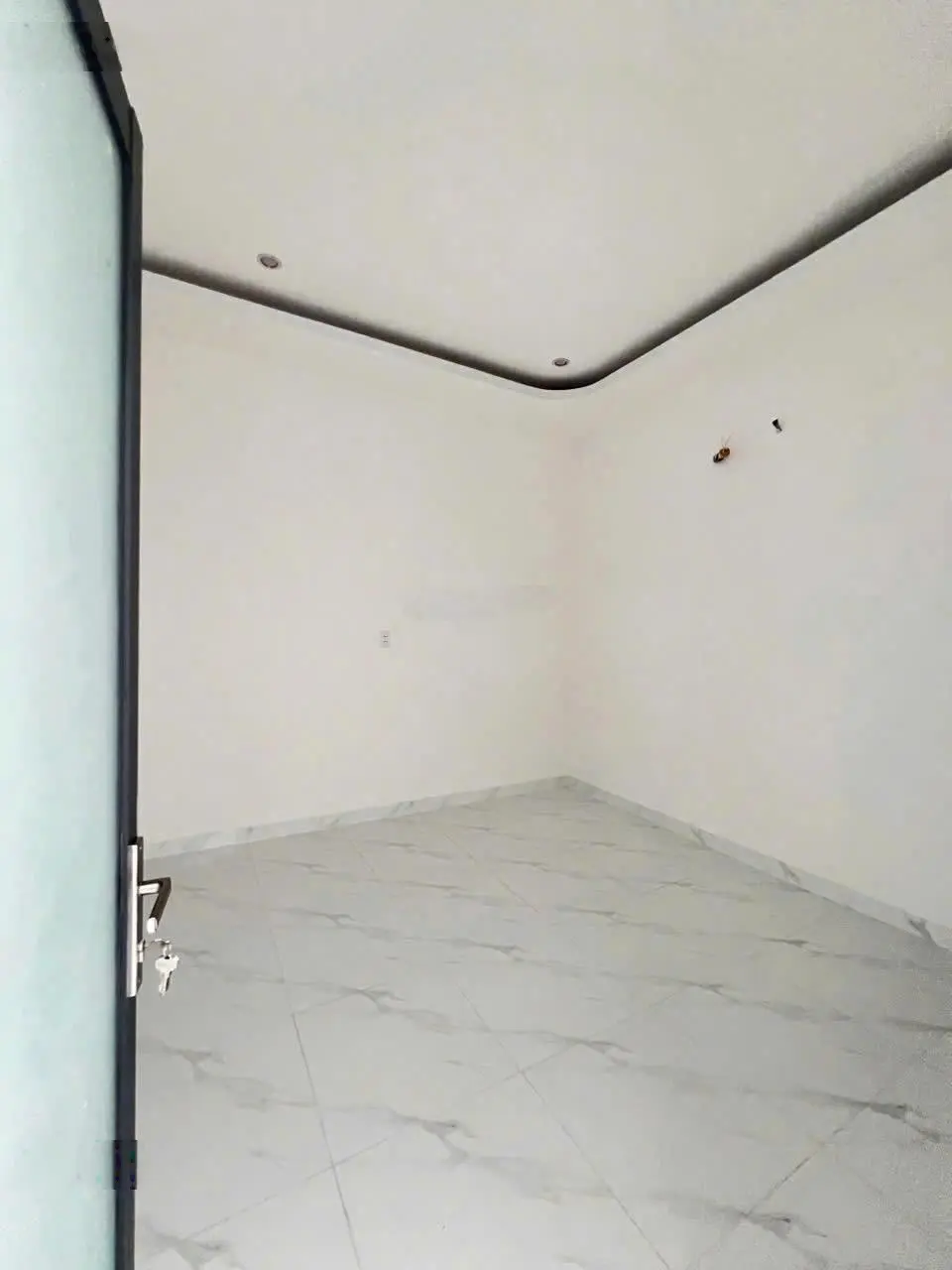 Giảm 100tr thanh lý nhà lầu đường nhựa 8m gần đại học Lạc Hồng. 5 x 21m, sổ riêng thổ cư