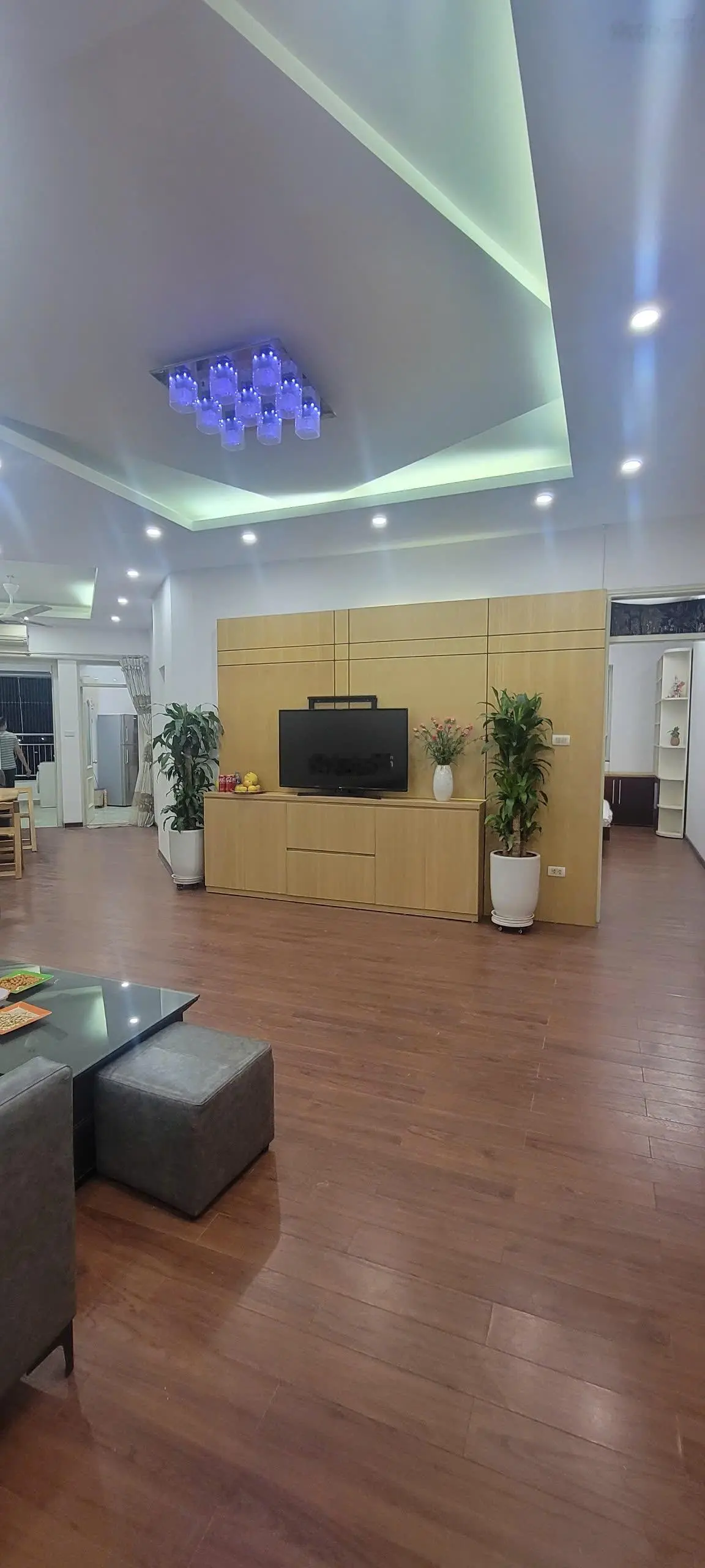 Chính chủ bán căn hộ 146m2, 3 phòng ngủ 3 wc, chung cư 34T Trung Hòa Nhân Chính
