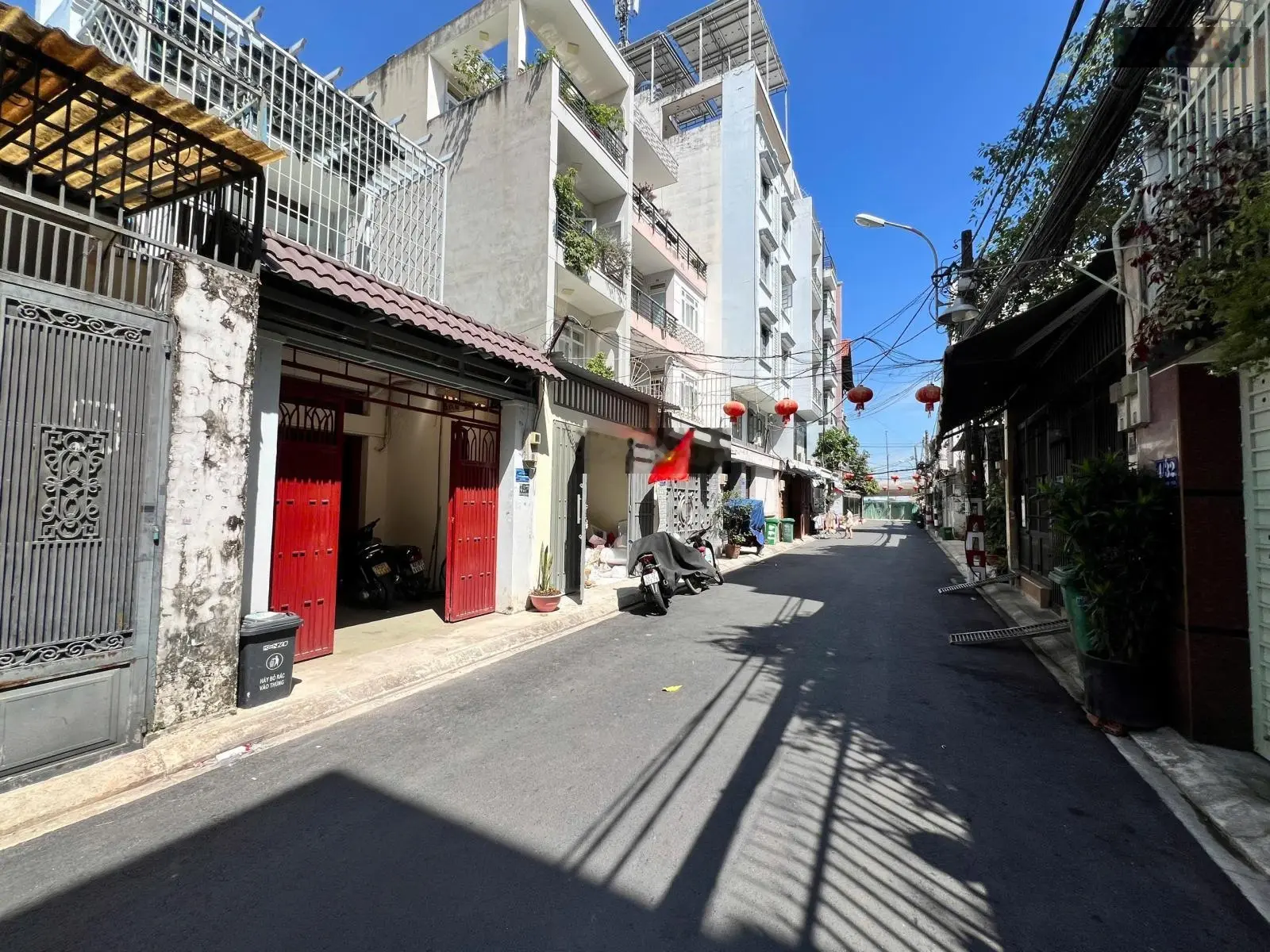Cần tiền bán gấp nhà cấp 4 HXT ngay nhà ga T3, Metro số 2, cách Q1 - 7km