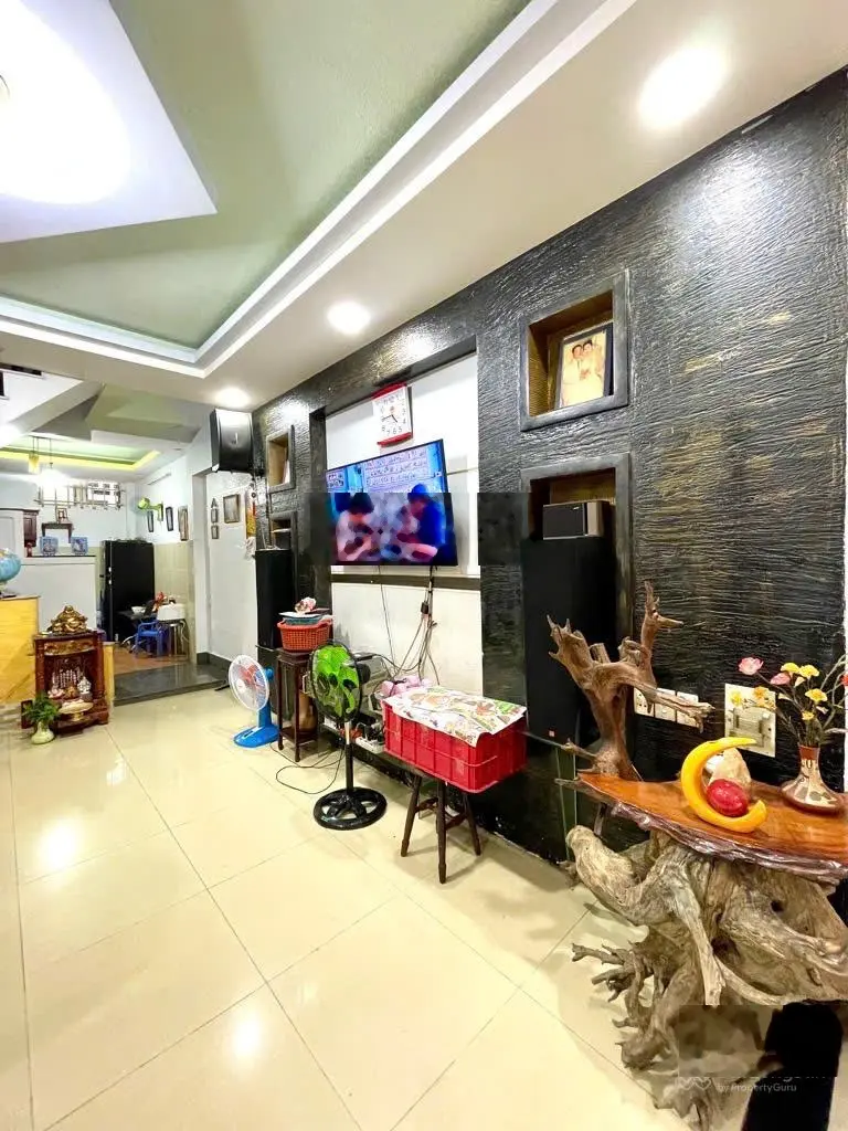 Nhà 2 tầng, 2PN 45m2 Quang Trung Gò Vấp, kế Emart Phan Huy Ích. Ngang 4.5m lớn, giá chỉ 3.980 tỷ