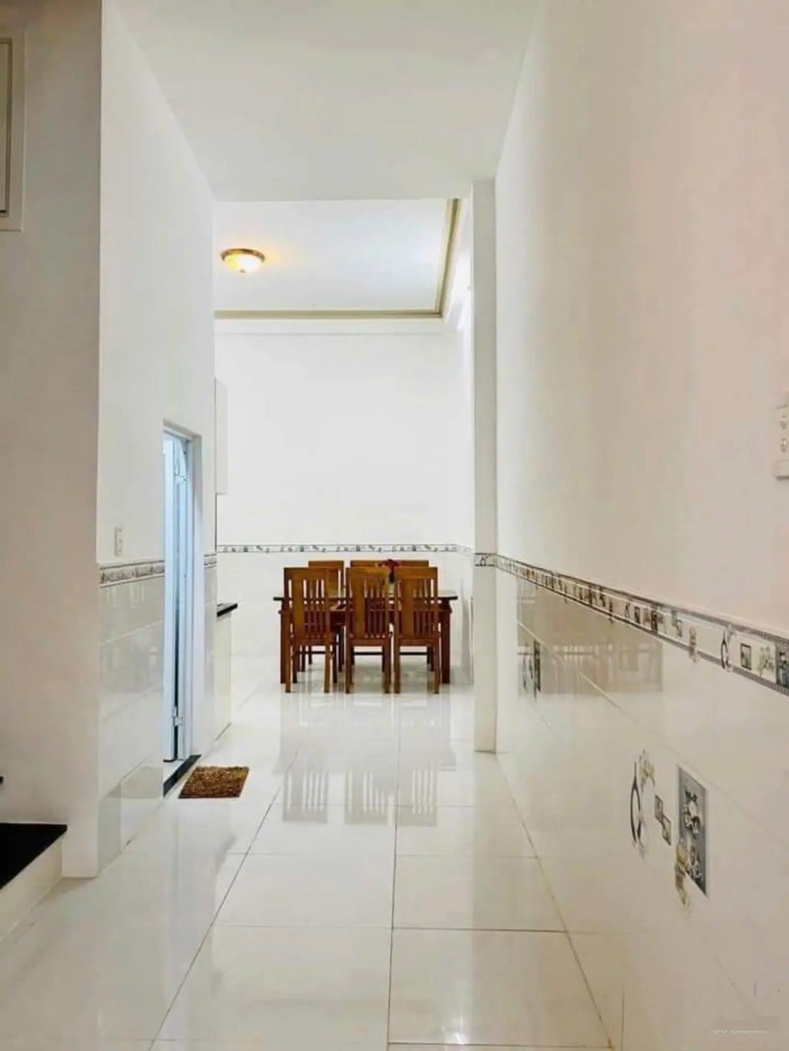 Nhà vị trí cực đẹp HXH Lê Văn Thọ, P9, Gò Vấp giá 3ty950 sổ sẵn