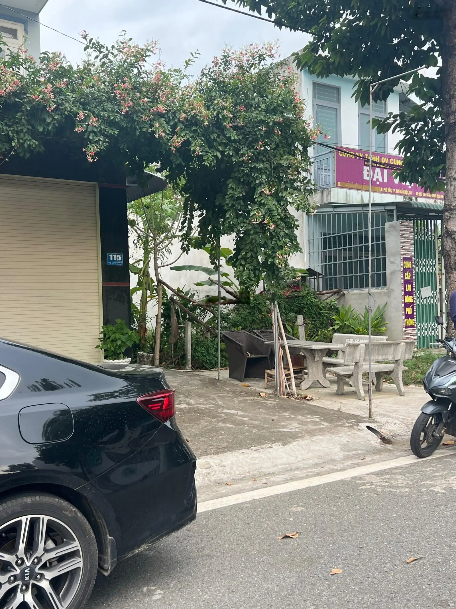 Cần bán gấp lô đất siêu đẹp ngay bên hông chợ nhỏ, đường nhựa 8m thông