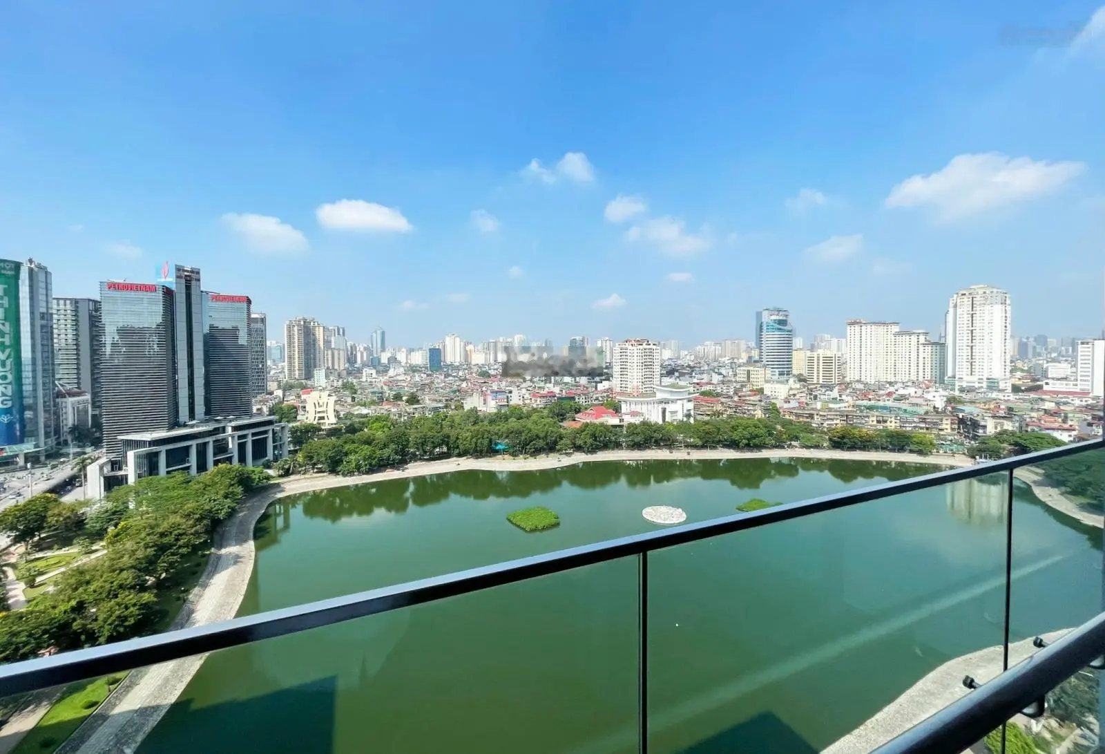 Em Huy cần bán nhanh căn hộ 3PN góc tầm view hướng thủy tuyệt mỹ view hồ độc nhất tại Hà Nội