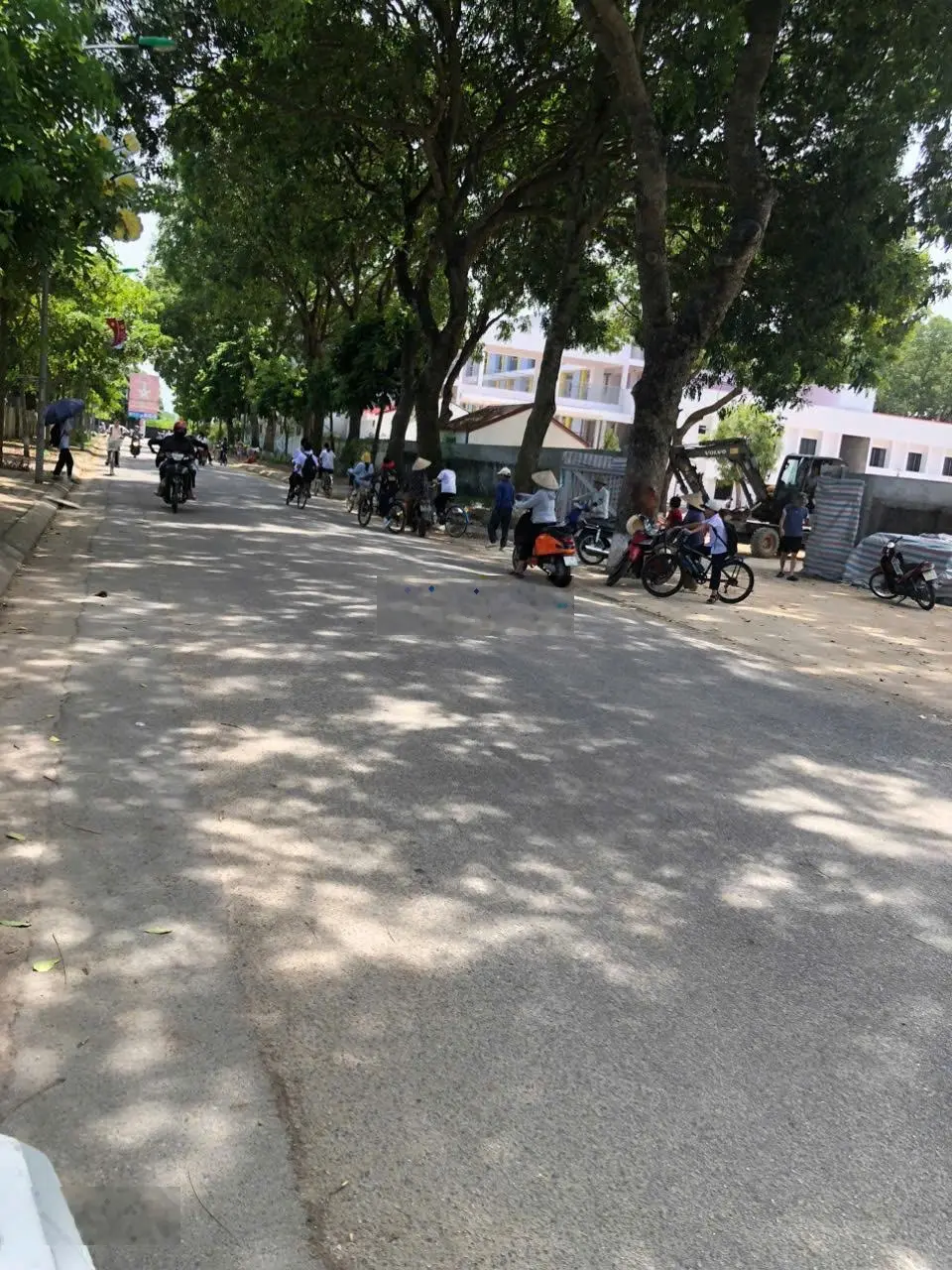 THÔN ĐOÀI - NAM HỒNG 62M NGÕ THÔNG OTO, ĐẤT PHÂN LÔ, CÁCH 20M RA ĐƯỜNG OTO TRÁNH GIÁ 3,X TỶ