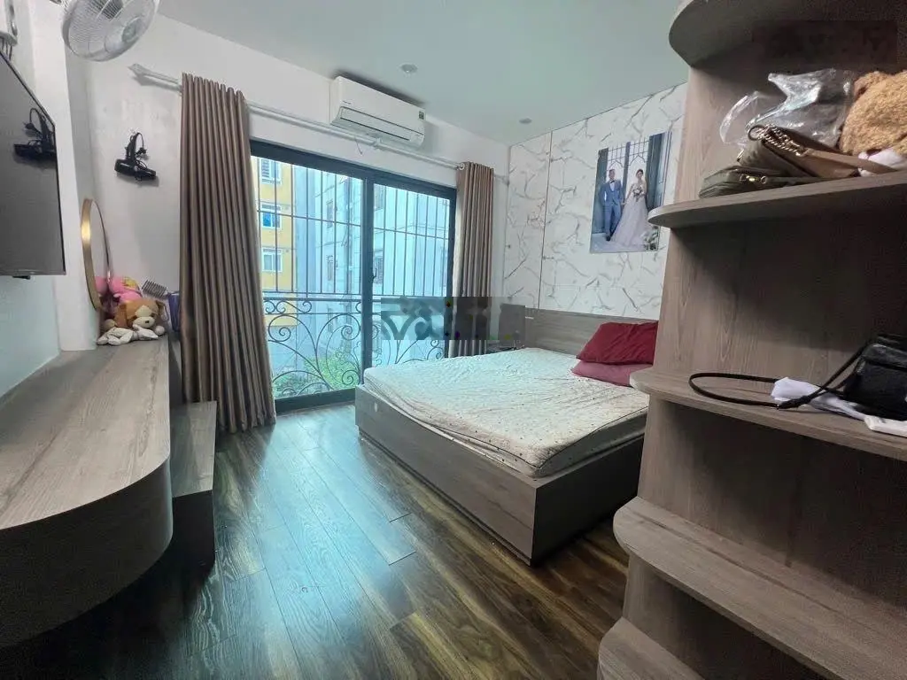 Siêu phẩm, Nhà đẹp Ngọc Thụy ở ngay, 5 tầng Ngõ riêng 1 mình 1 nhà.