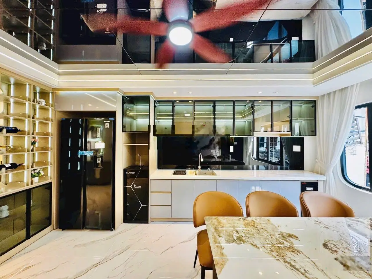 Nhà đang cho thuê 25tr/tháng tại Huỳnh Văn Bánh, Phường 11, Phú Nhuận cần sang nhượng lại chỉ 3tỷ85