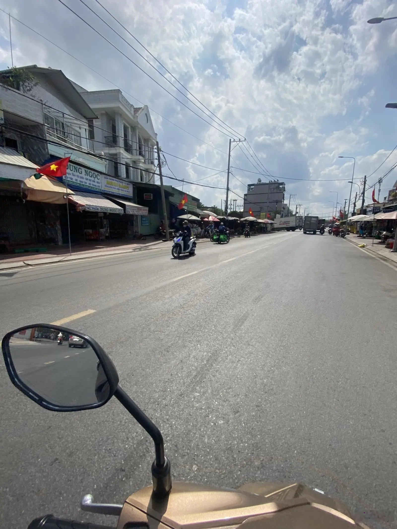 Chủ đang ở cần bán gấp 323m2 FULL THỔ MT Đoàn Nguyễn Tuấn