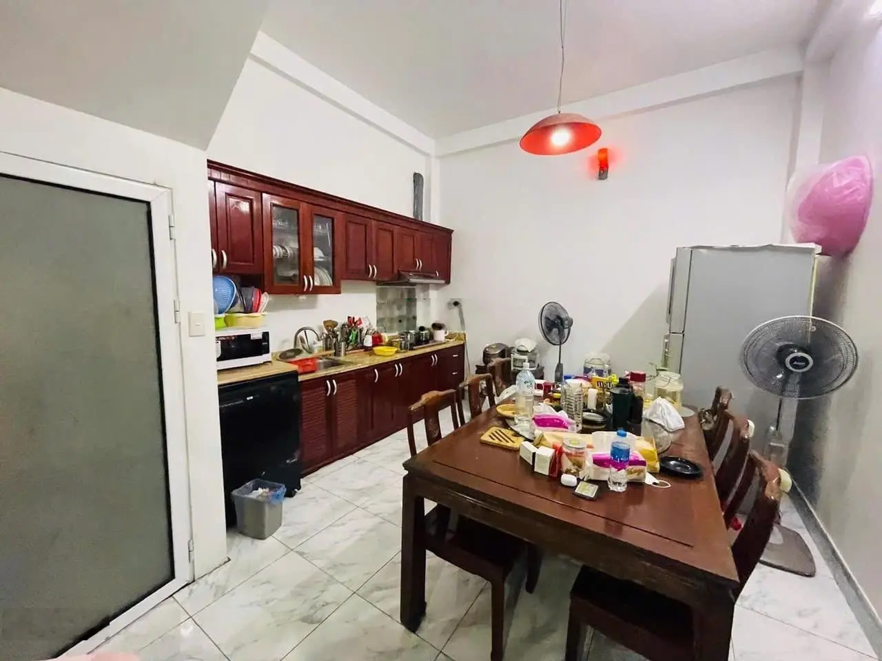 Bán Nhà Thanh Nhàn, Hai Bà Trưng . DT 55m2 5T mặt tiền 4m. giá: 16 tỷ. LH :0383 426 ***