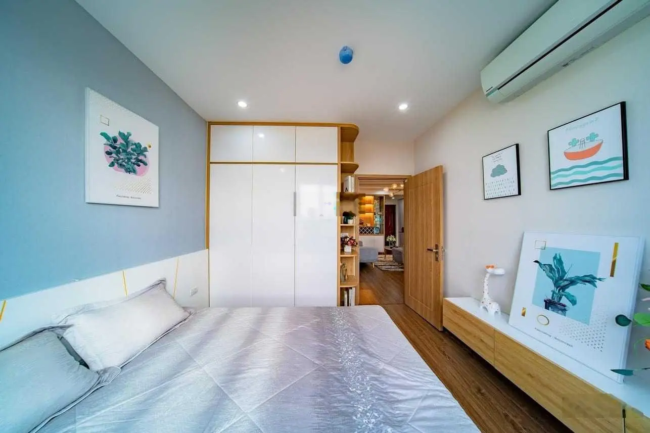 Cần bán căn 2PN đang cho thuê lâu dài giá chỉ từ 800tr, view đẹp hướng mát Đông Nam