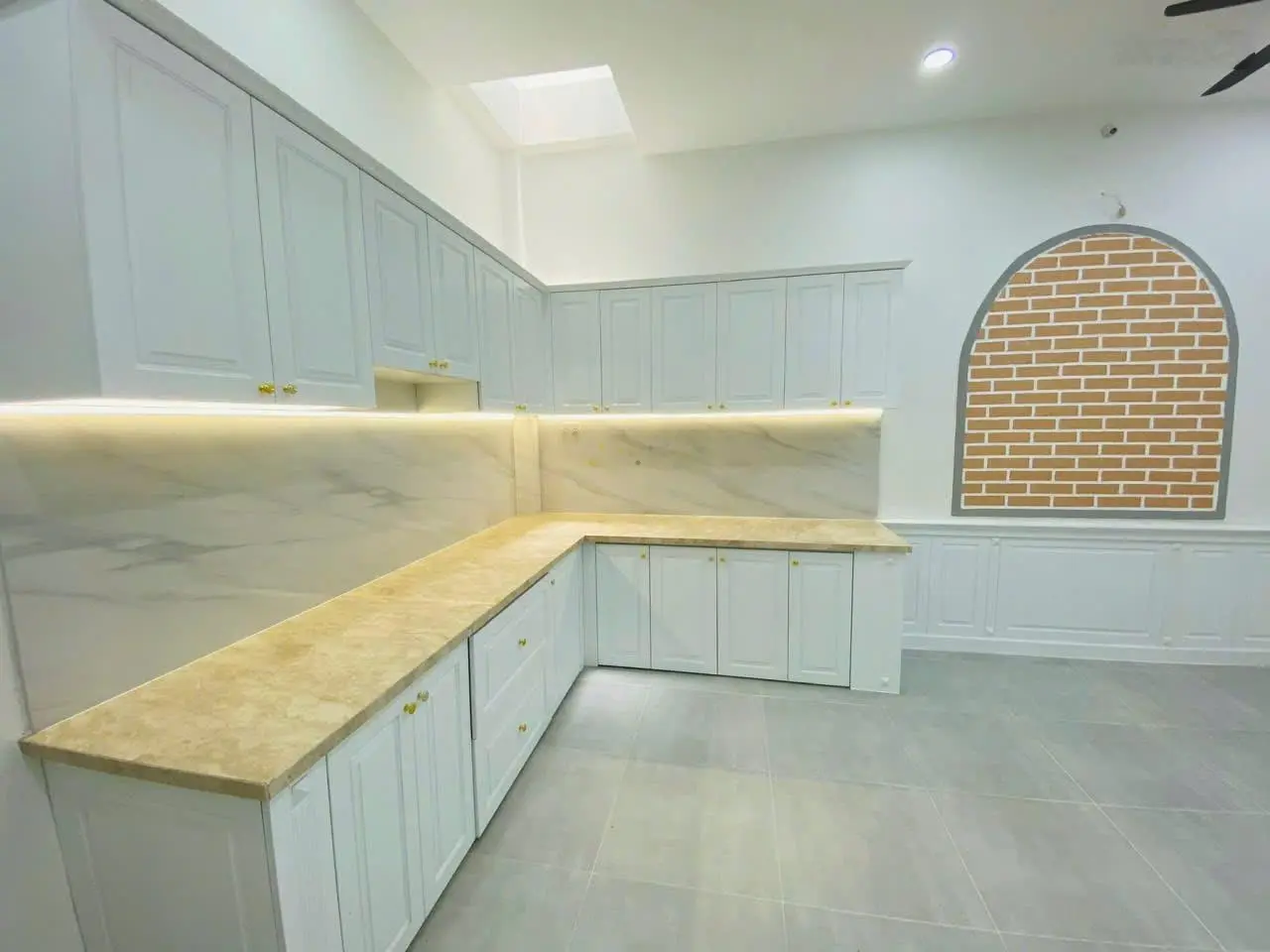 Bán nhanh căn nhà mới đẹp kdc nam khang p. long trường quận 9, dt 45m2