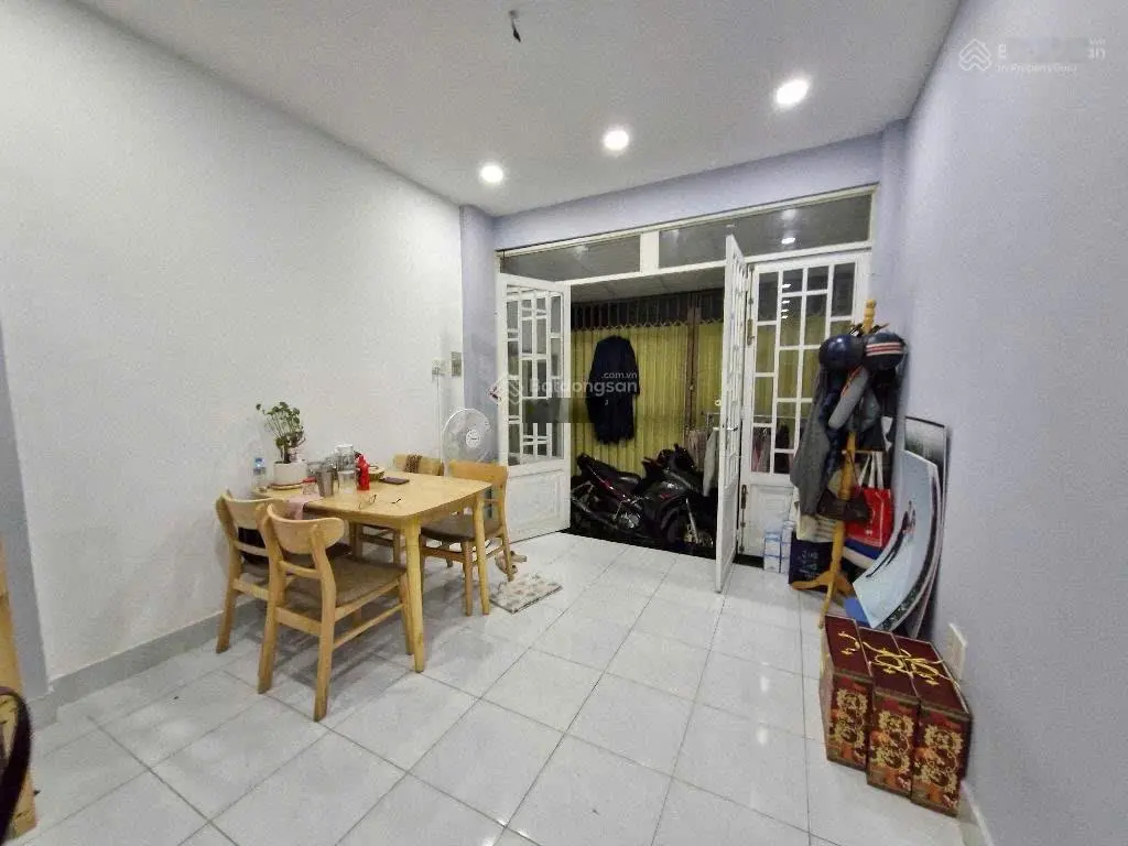 HẠ giá chỉ còn 3 tỷ bán gấp căn nhà nhỏ xinh pháp lý rõ ràng tại Tăng Nhơn Phú B