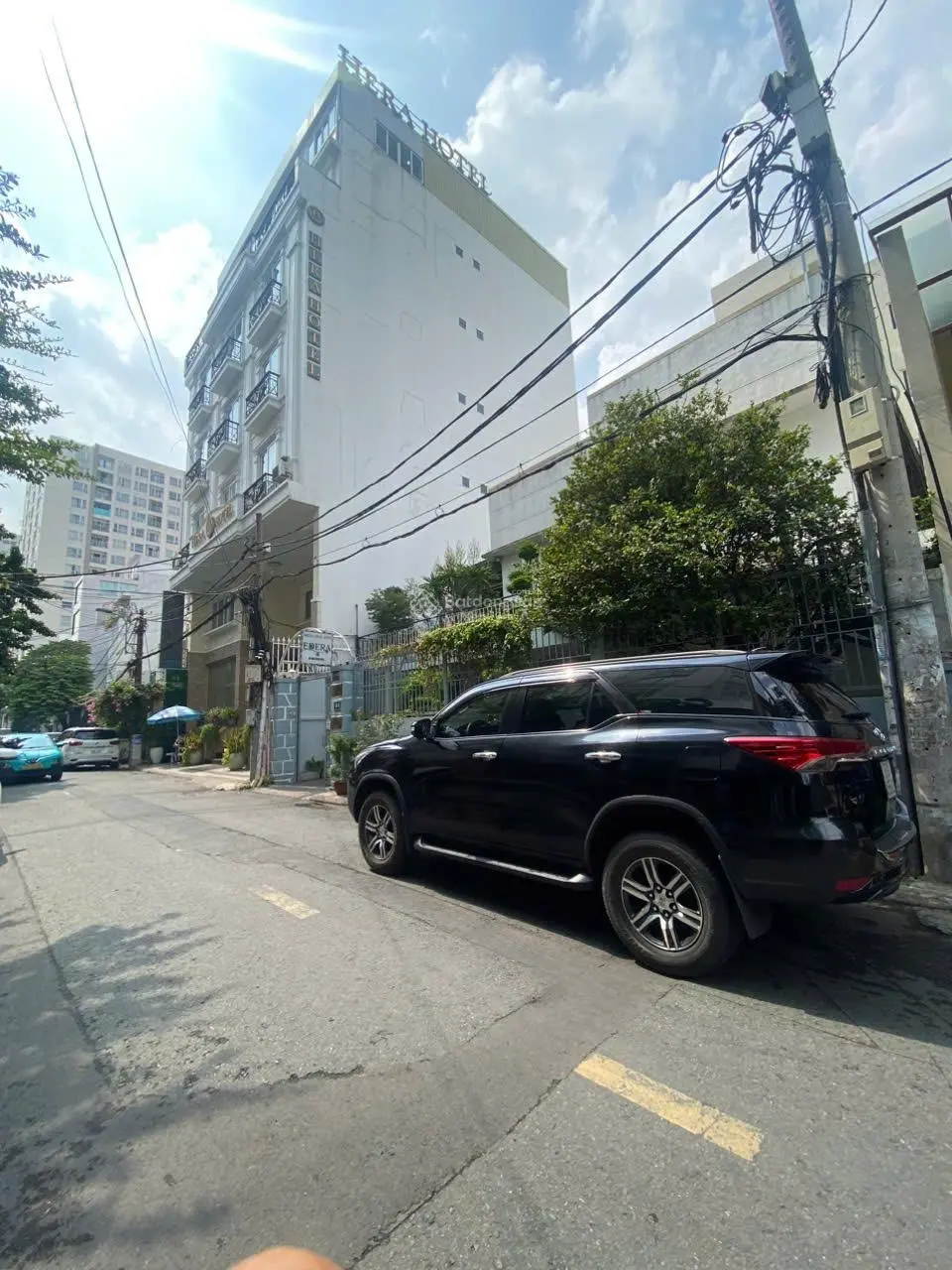 Giảm 8 tỷ! Bán gấp MT khu sân bay 7,5 x 30m CN 220,5m2 GPXD hầm 7 tầng
