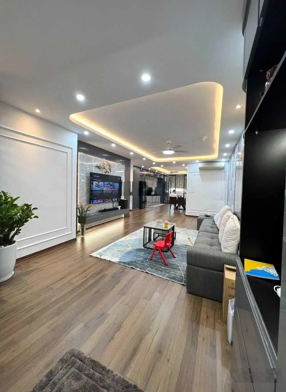 Em có quỹ căn 3PN hàng hiếm tại Hapulico Complex, Nội thất xịn, hướng Đông Nam - Tây Nam sổ lâu dài