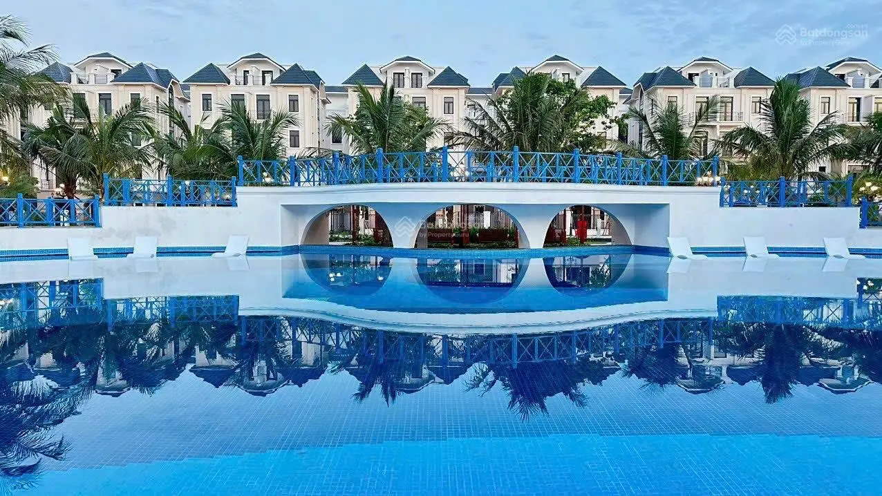 Bán căn liền kề 65m2 rẻ nhất Vin 3, mặt tiền rộng 5m xây 5 tầng, đường thông thoáng.vay Lãi Suất 0%