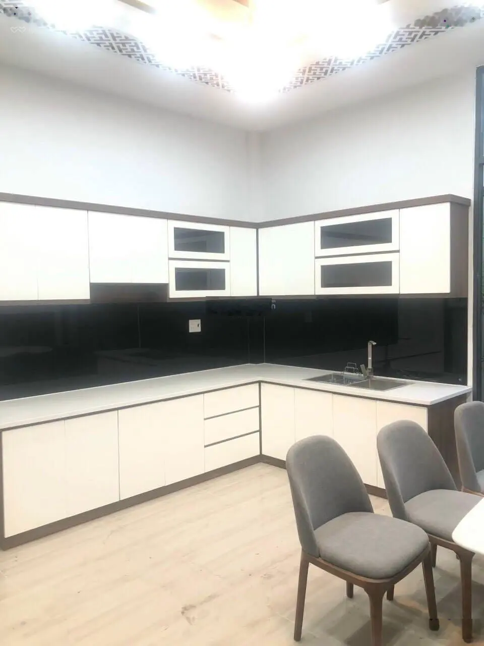 Cần vốn làm ăn bán nhà Hoàng Trọng Mậu, Tân Hưng, Quận 7. Giá 2 tỷ 150 - bớt lộc. LH 090443015