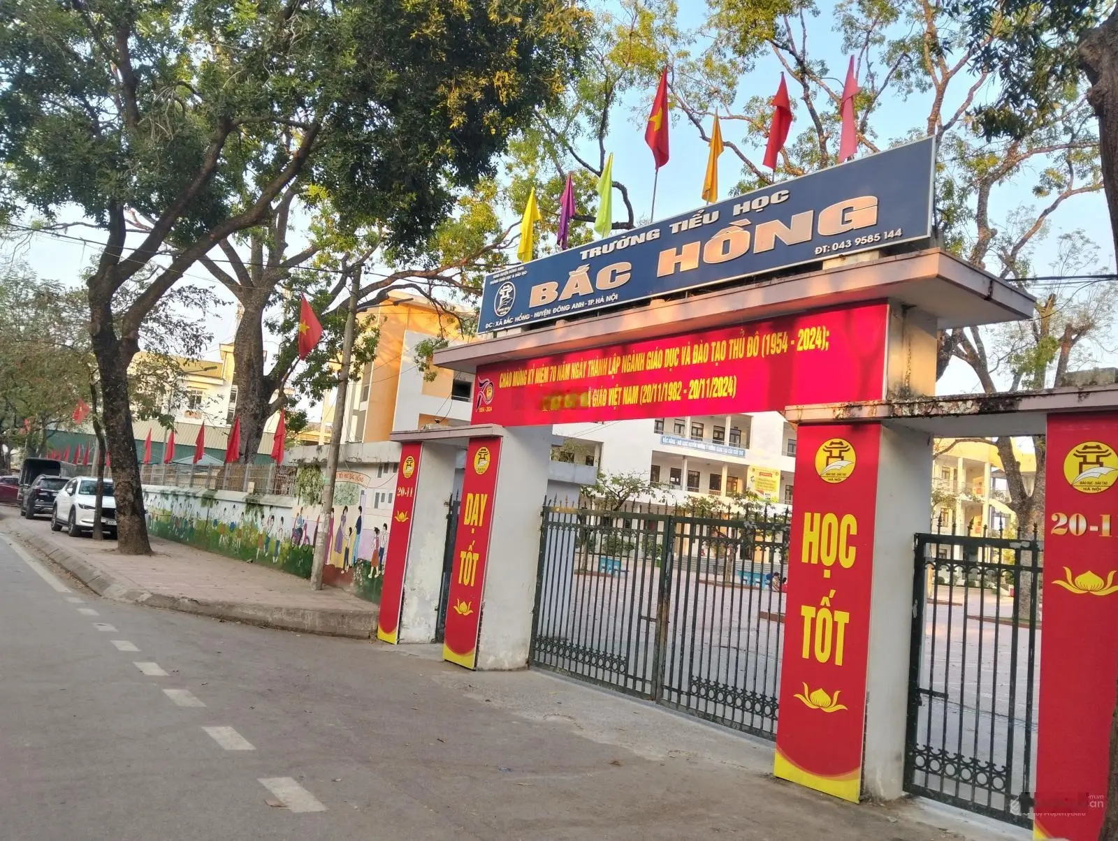 Hiếm 63m2 đất Bắc Hồng, Đông Anh, giá 2,65tỷ, ô tô đỗ cửa nhà, tiện ích bao la