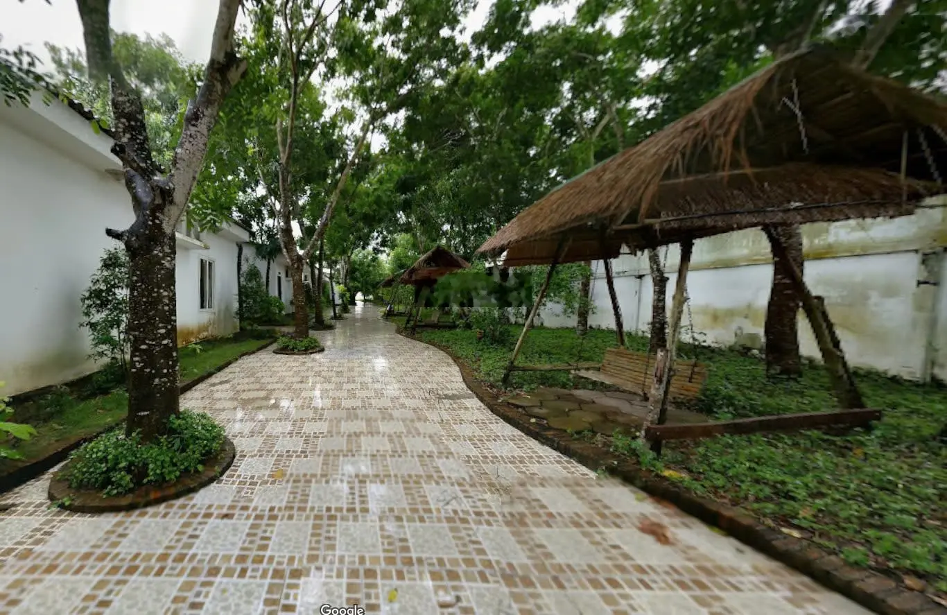 Bán đất mặt tiền Cao Triều Phát, phường 1, Tp. Bạc Liêu; 10 x 30m; 305m2 ODT; 25 Tr/m2