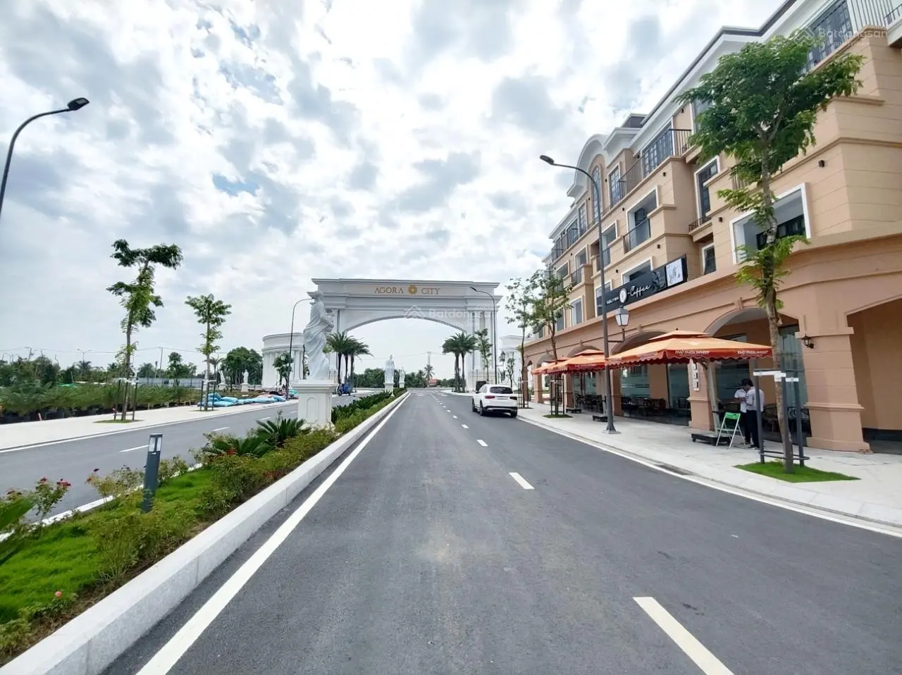 Đất nền shophouse Agora City, chỉ 1.8 tỷ/nền/108m2, TT 15 tháng mỗi tháng 3%, giá khởi điểm tốt