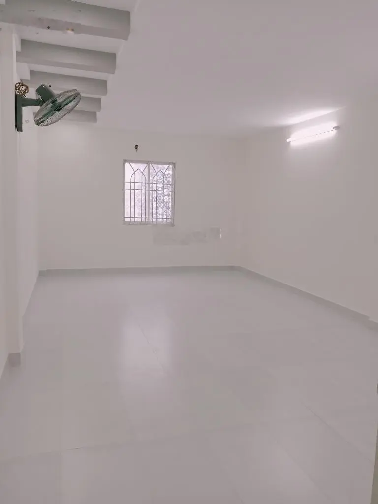 Nhà vườn lài - tân phú - hẻm 4m - xe hơi tới nhà - 61m - 2 tầng - 2pn- 2wc - chỉ 5.8 tỷ.