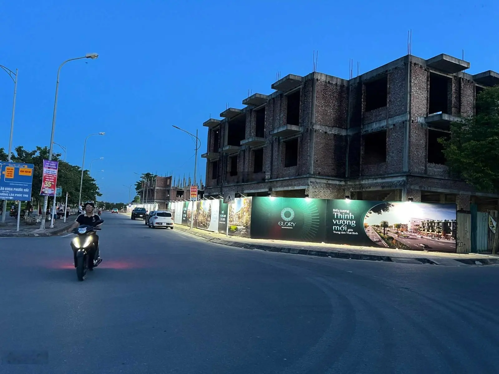 5 suất NG đầu tư giá kịch sàn Glory Downtown trục đường Lê Quý Đôn TB HL 0904 962 ***