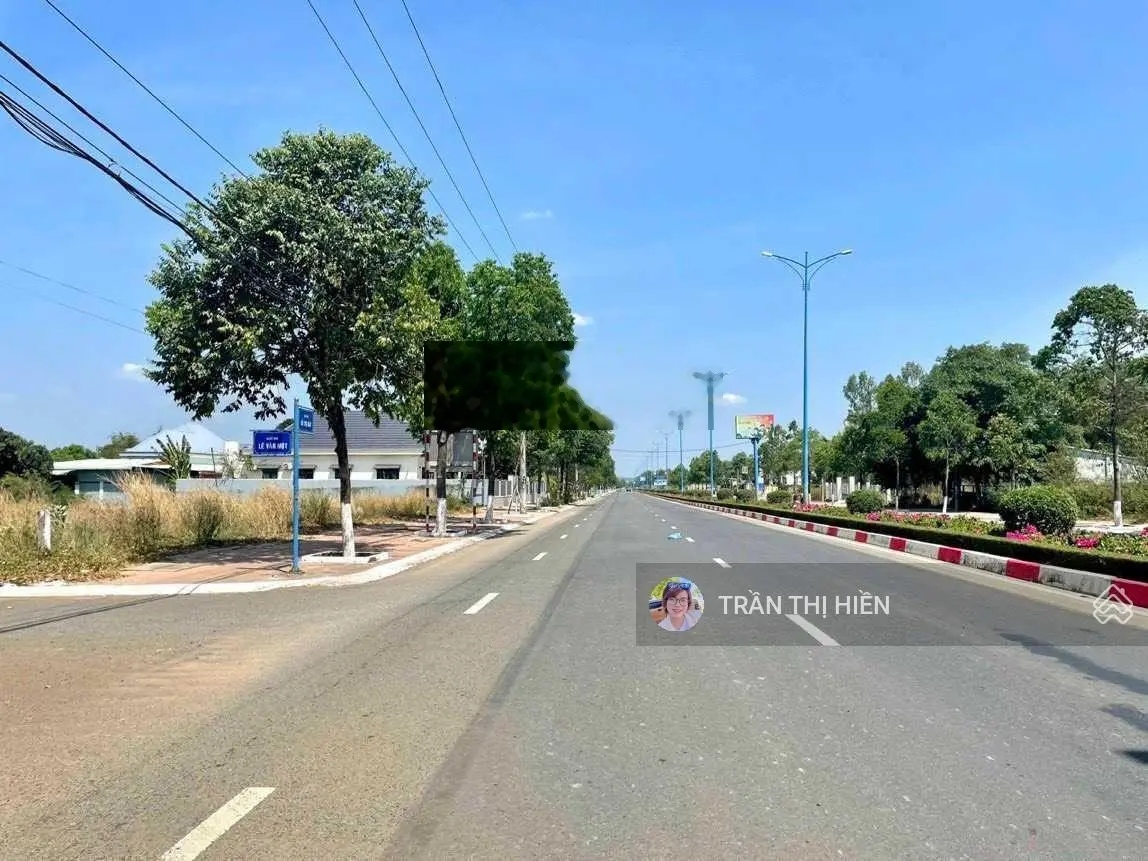Thị trấn Đất Đỏ - Mặt tiền Lê Văn Một, đi biển 7 phút, 1338.8m2 ngang 33x45m chỉ 3,1 tỷ