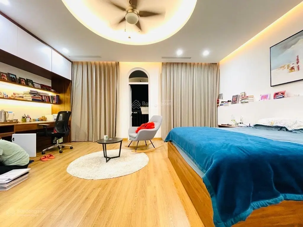 Bán nhà mặt phố hiếm Chùa Bộc 110m2 5T vỉa hè rộng, kinh doanh sầm uất bậc nhất Đống Đa giá 59.5 tỷ