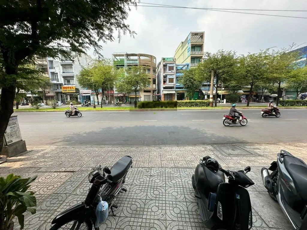 Bán nhà mặt tiền Cao Lỗ, 4 tầng - 10PN. Đối diện CC Topaz, TTTM Aeon Mall Tạ Quang Bửu, Quận 8