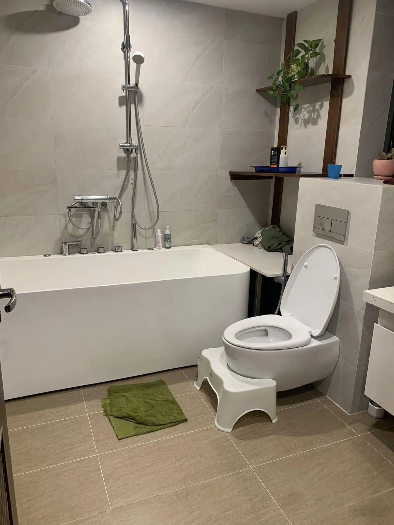 Bán căn hộ penthouse duplex thông tầng 24 + 25 chung cư VP4 bán đảo Linh Đàm