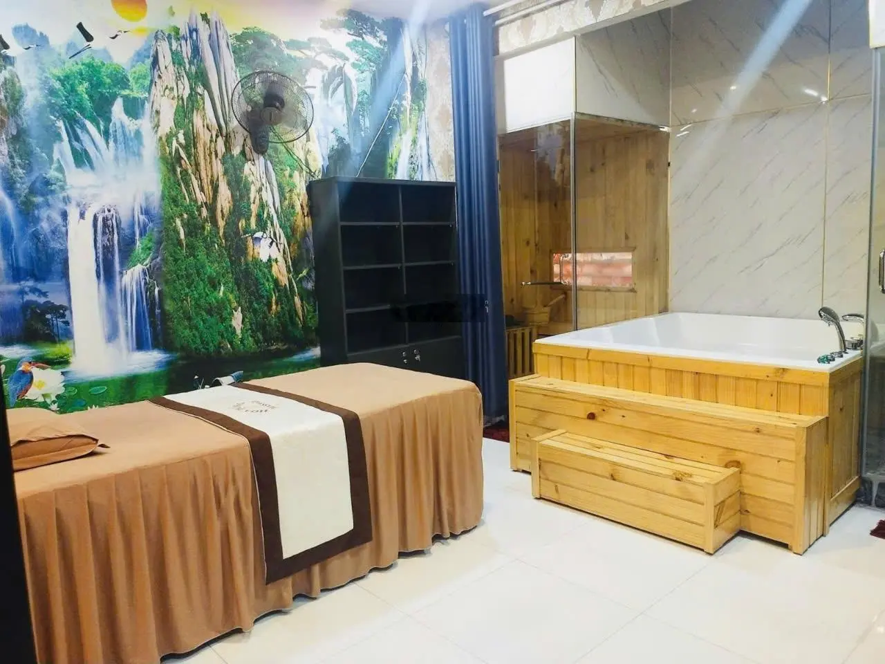Đầu tư Chốt Gấp mặt tiền khu VIP họ Lê 220m2 5 Tầng BTCT thang máy chỉ 50tr/m2 giá KV là 100tr/m2