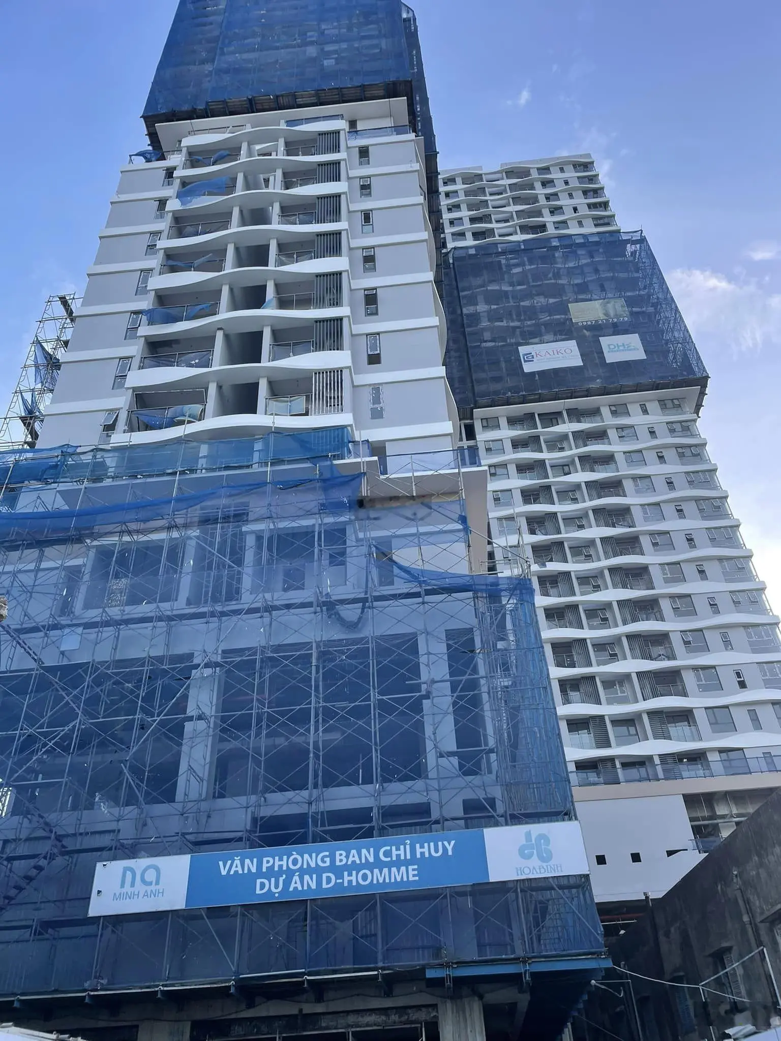 Bán gấp căn hộ 1PN 51m2 3tỷ450 bao gồm VAT, giá thật không ảo giá tốt nhất dự án hiện tại