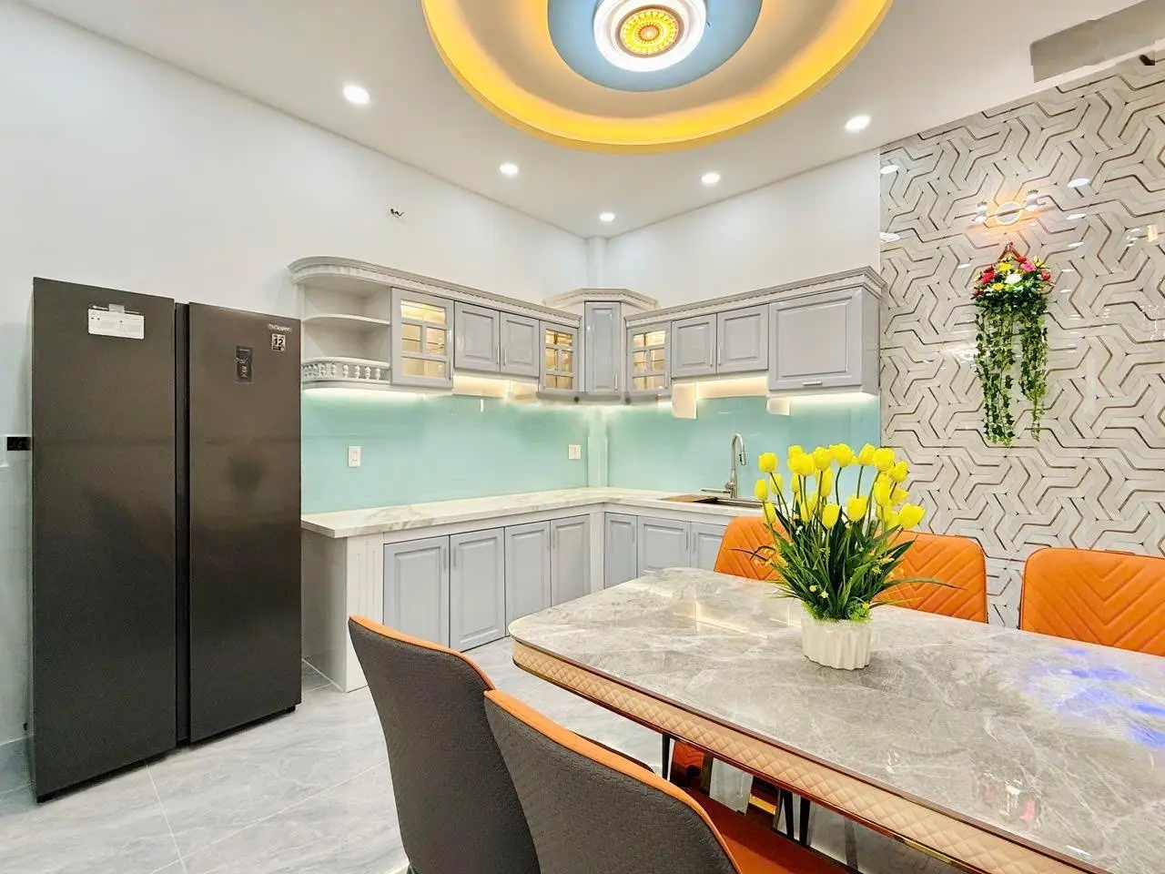 Đi nước ngoài bán gấp 2.12tỷ nhà nguyễn đình chiểu q3 54m2 tặng nội thất dọn vào ở ngay đc