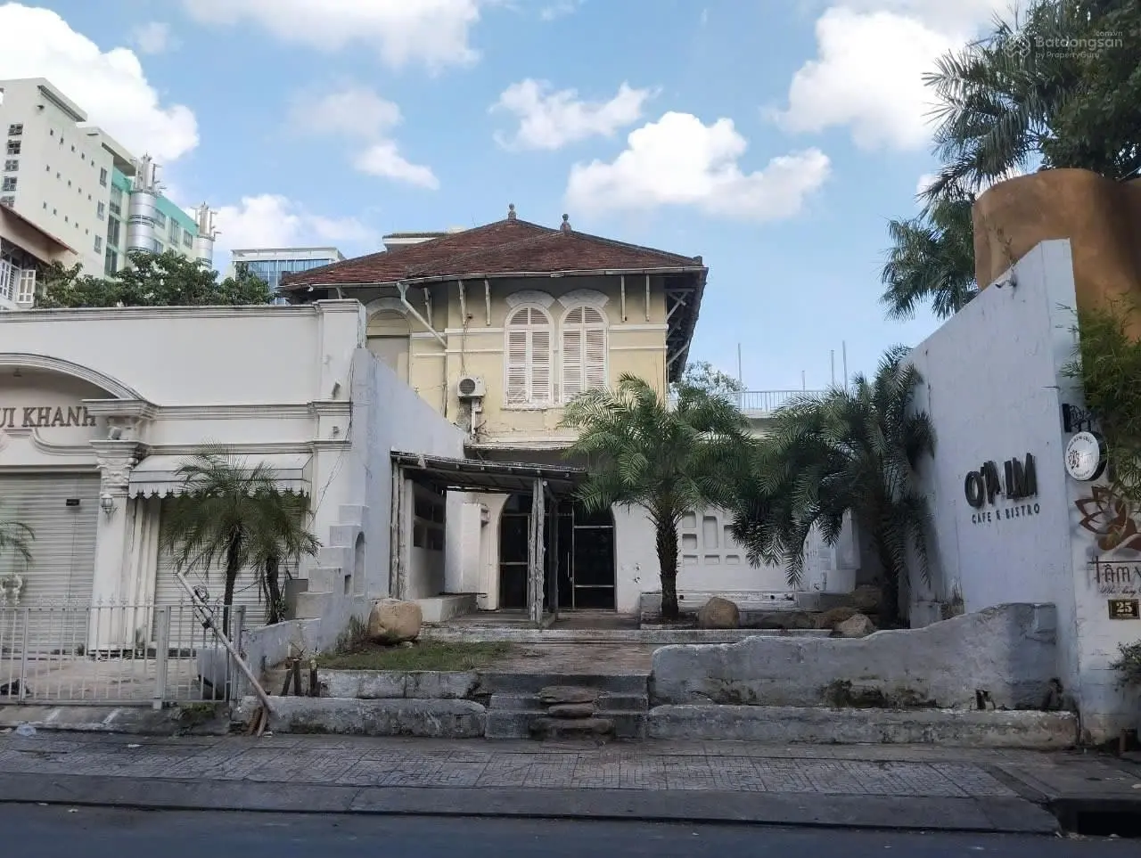 Bán biệt thự mặt tiền 25B Tú Xương, Phường 7, Quận 3, DT: 9,5x33m. Giá 102 tỷ