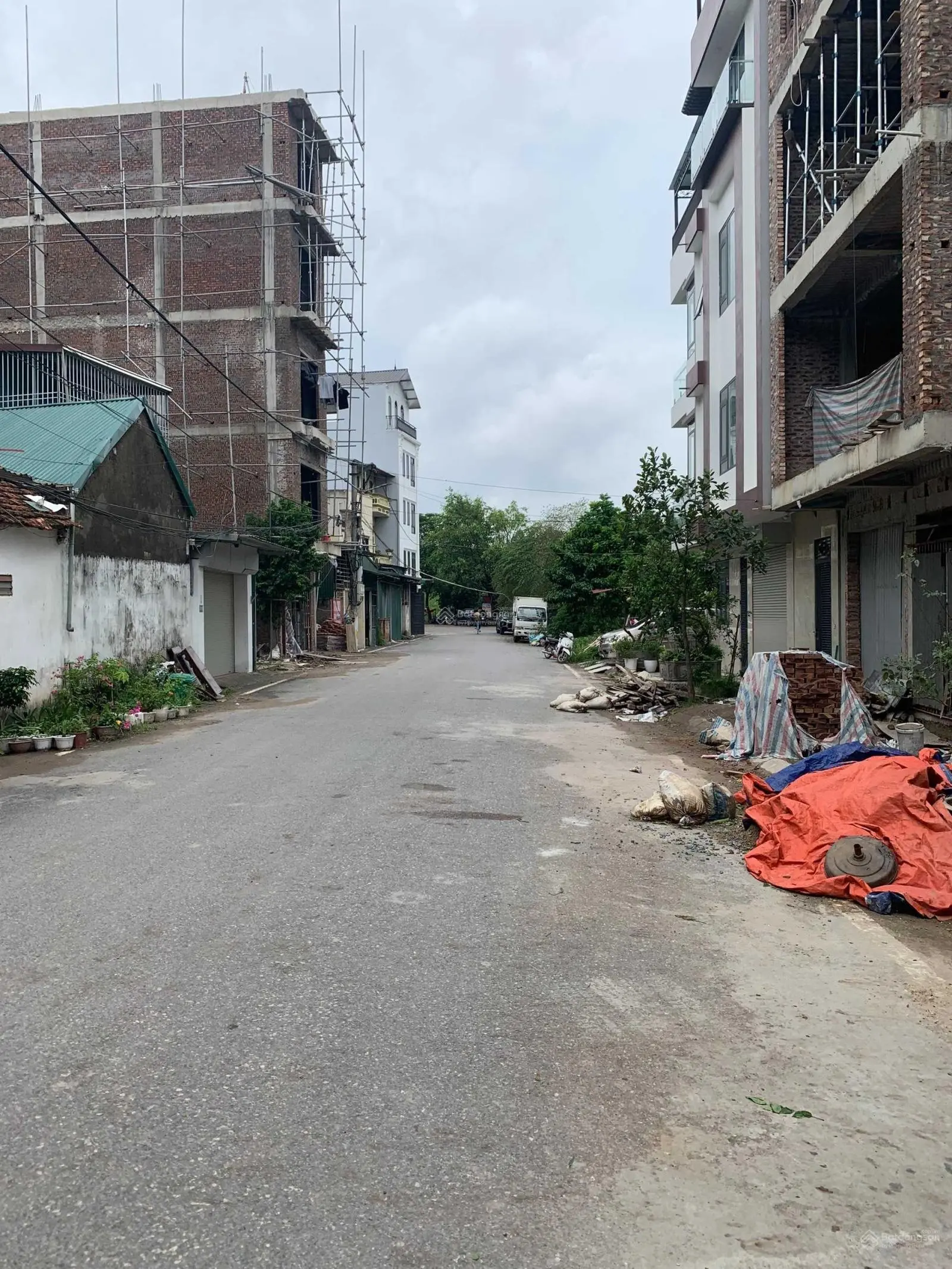 NHÀ MỚI ĐẸP 57m2 - 5 TẦNG MẶT TIỀN 5,7M Ô TÔ TRÁNH NHAU,SÁT KHU ĐO THỊ NAM AN KHÁNH