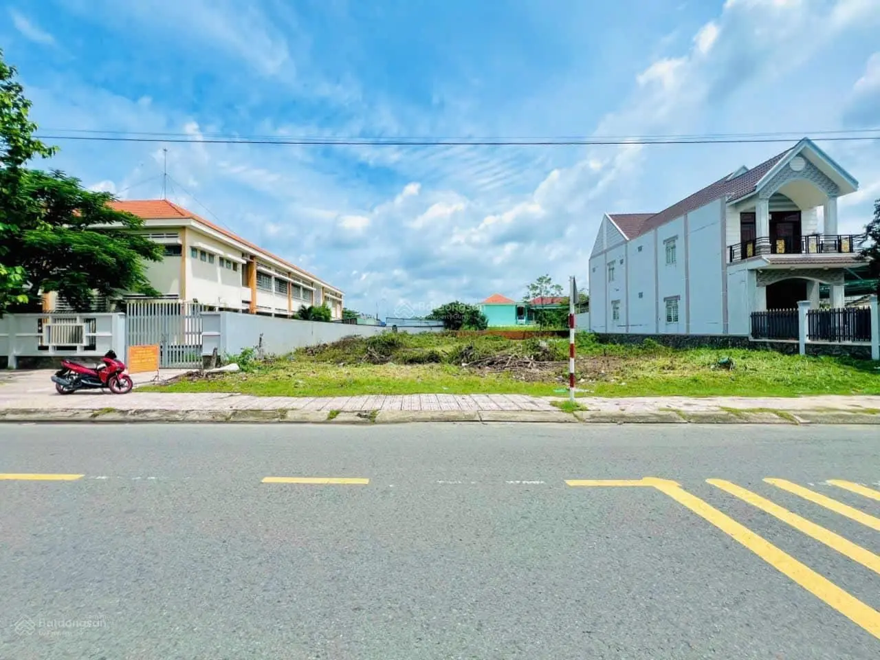 400m2 đất xây biệt thự, MT đường Nguyễn An Ninh, gần vòng xoay ngã 5, giá rẻ bán nhanh