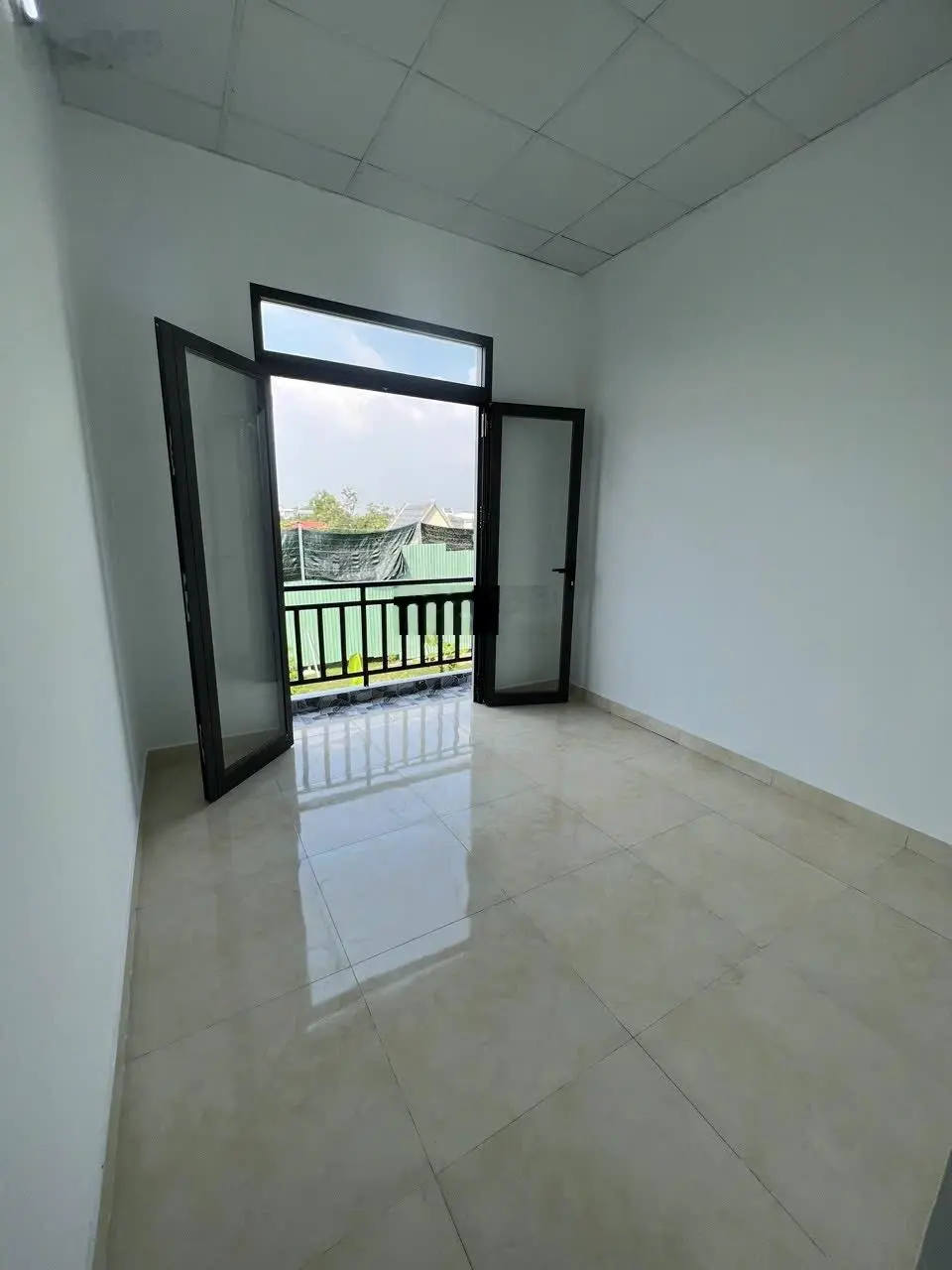 Nhà giá rẻ chỉ 600tr ngay trạm y tế Hưng Long