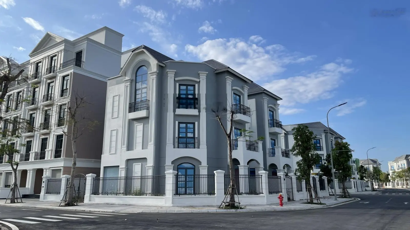 Bán biệt thự 20 tỷ VND tại Vinhomes Grand Park, Quận 9