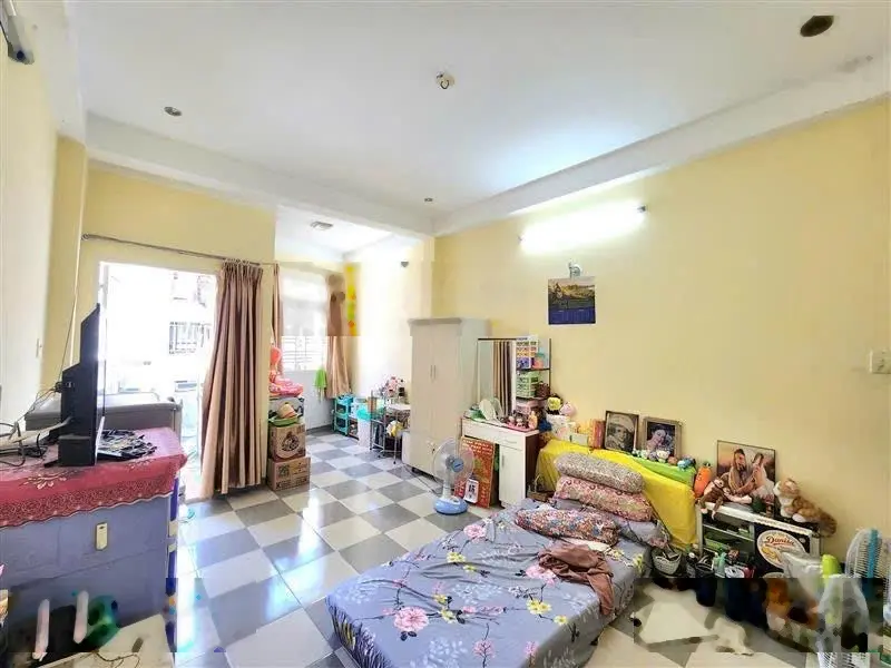 73m2 hiếm giáp Phan Xích Long - 2 MT đẹp - BTCT - 5PN - hoàn công - nở hậu - 8tỷ5