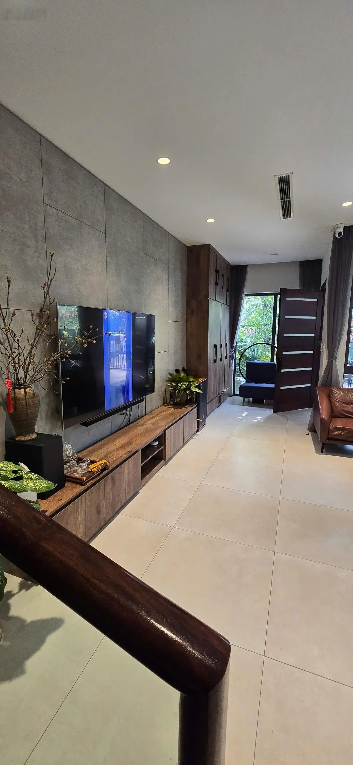 Bán biệt thự song lập Gamuda. Diện tích 157m2. Giá bán 46.9 tỷ. Đã hoàn thiện đồ