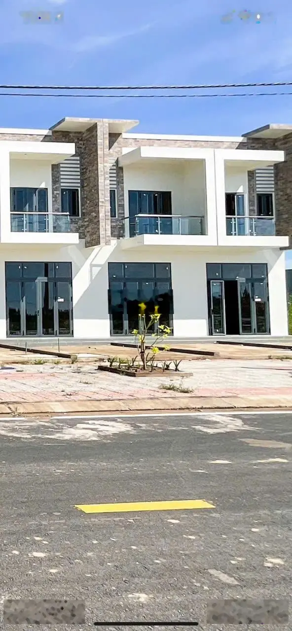 Bán gấp đất nền tại KĐT Hoàng Tâm, Cà Mau giá rẻ 8 triệu VND, 150m2 hàng hiếm, 5 nền liền nhau