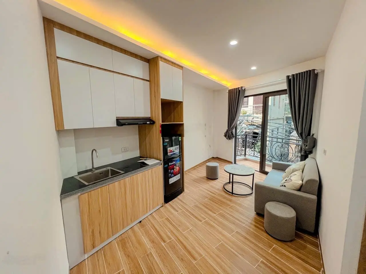 Bán tòa chdv nguyễn chí thanh, 75m x 7 tầng , 19 phòng, dòng tiền 95tr/tháng
