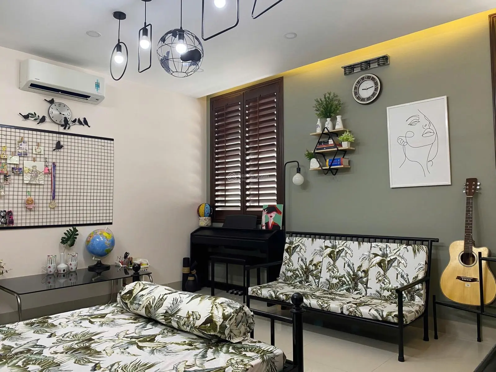 Bán nhà đẹp 4 tầng căn góc ngang 8m mặt tiền đường Định Cư,Tân Lập, Nha Trang