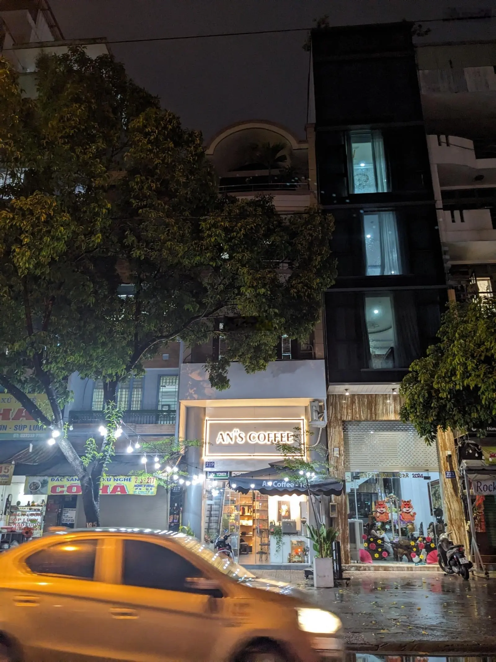 Giảm 4 tỷ! Bán gấp nhà mặt tiền đường Hùng Vương, P9, Quận 5: DT 4,6x16m; 5 tầng chỉ 31 tỷ