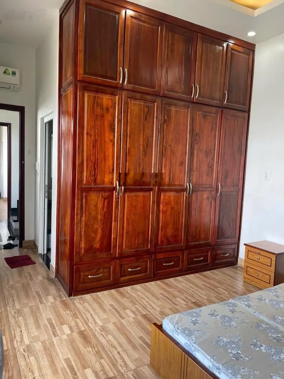 Bán nhà mặt tiền lô góc đường Bưng Ông Thoàn giá 10,5 tỉ diện tích 62,2m2.