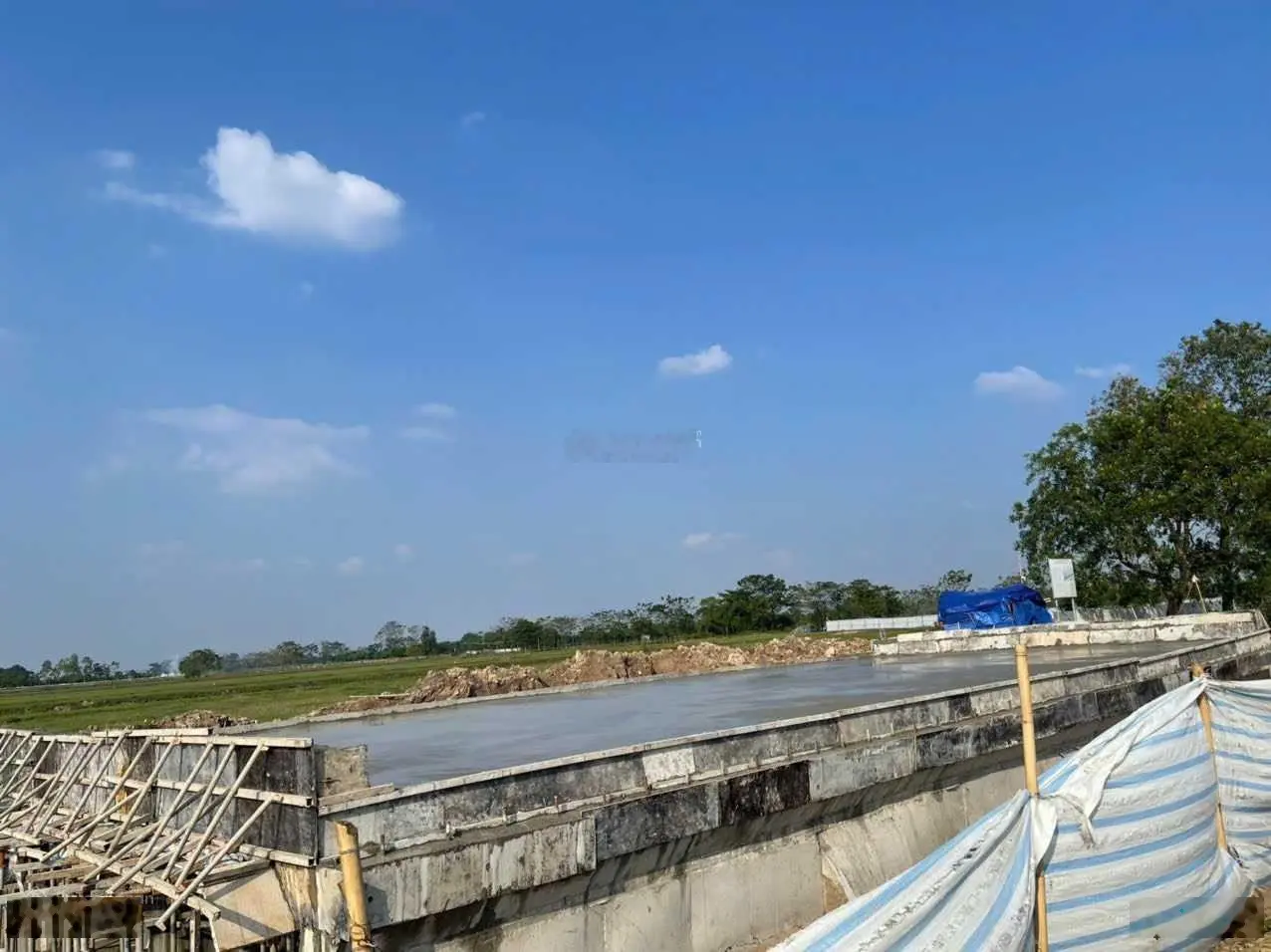 Bán đất tại cụm công nghiệp Hồng Dương, Thanh Oai. Diện tích 1000m2