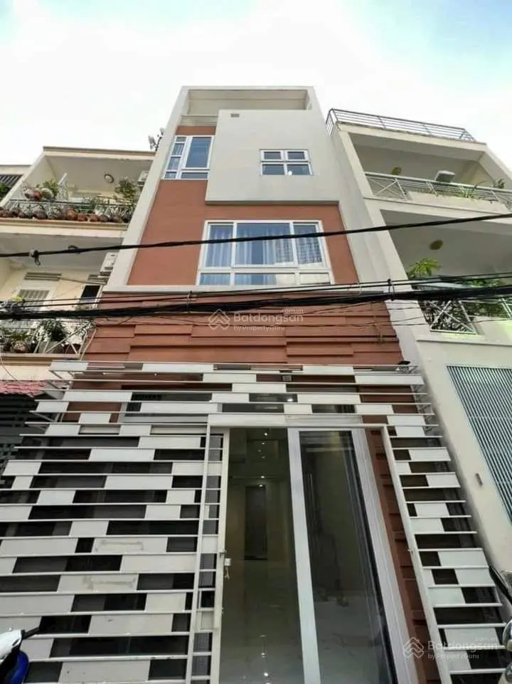 Nhà HXH Nguyễn Thượng Hiền Phường 5 Bình Thạnh, 43m2 giá 3ty7 sổ sẵn