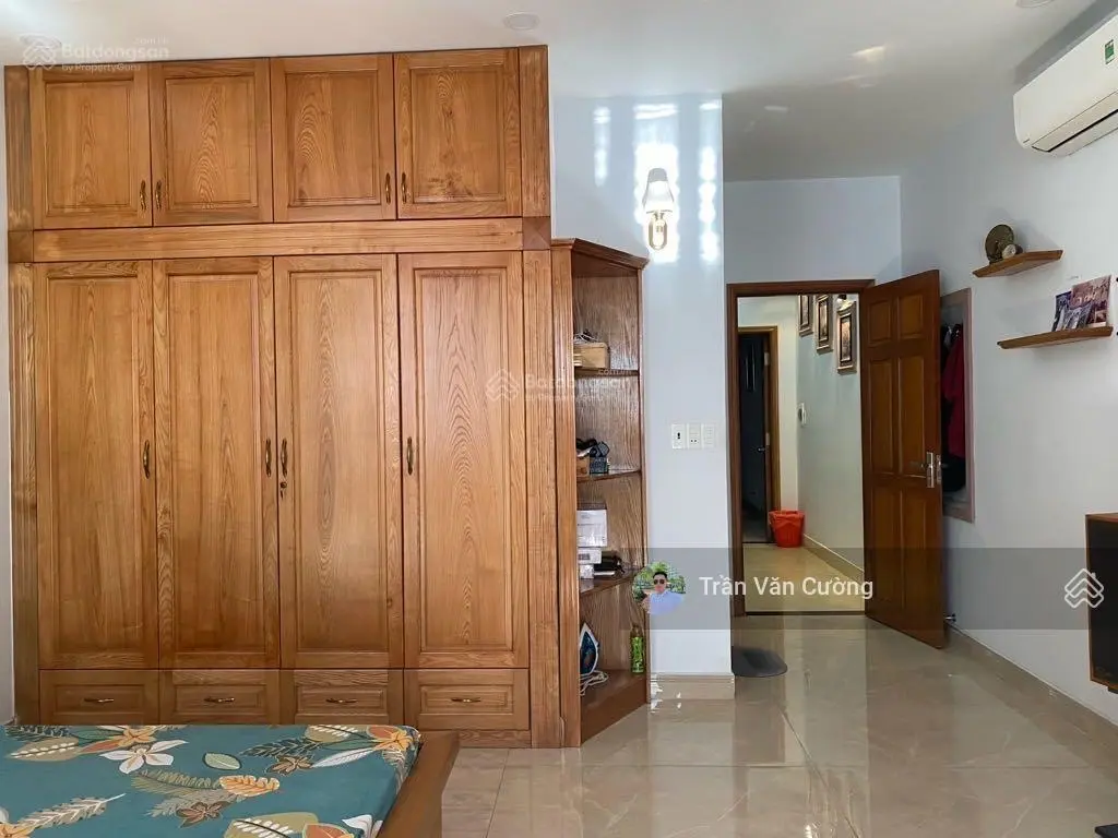 Hàng rất hiếm gấp bán nhà đẹp Lê Văn Việt, trung tâm Q9, ngay Vincom Quận 9, 15tỷ