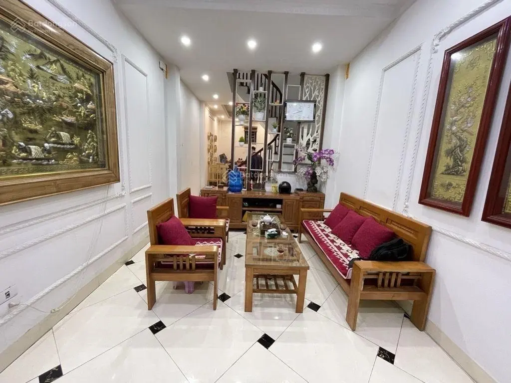 Nhà đẹp khu Đền lừ, Hoàng Mai, 43m2, 5PN, trước nhà rộng 10m, chỉ hơn 6 tỷ