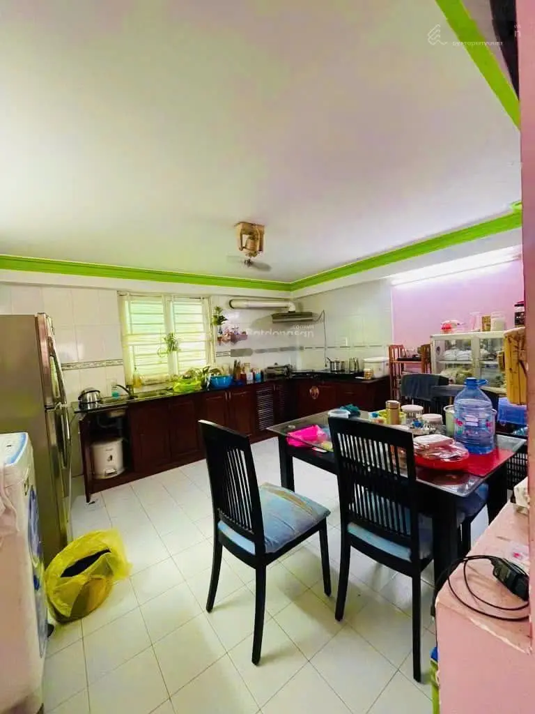 Nhà ngang 6,5*17m, Xe hơi đỗ cửa, đổ bê tông, Nguyễn Thị Thập, Quận 7