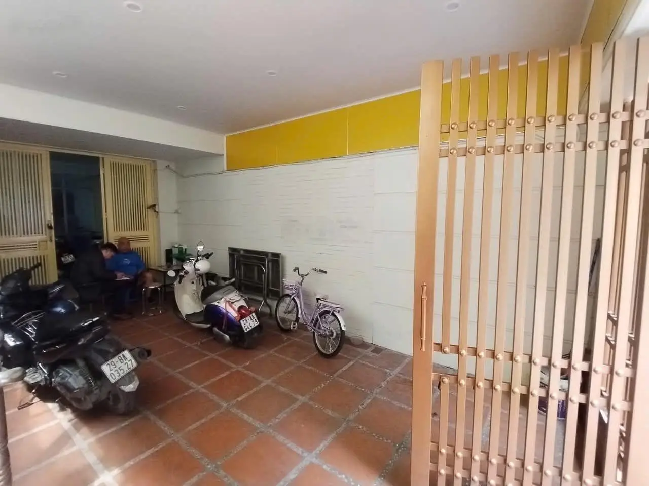 Biệt thự sân vườn - 2 thoáng trước sau - diện tích 100m2 - gara 2 tô 7 chỗ - sân thưởng trà - sổ A4
